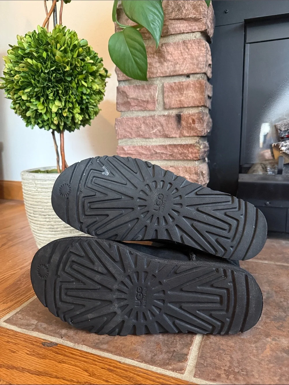 Barely Worn UGG Short Black Suede Classic Boots